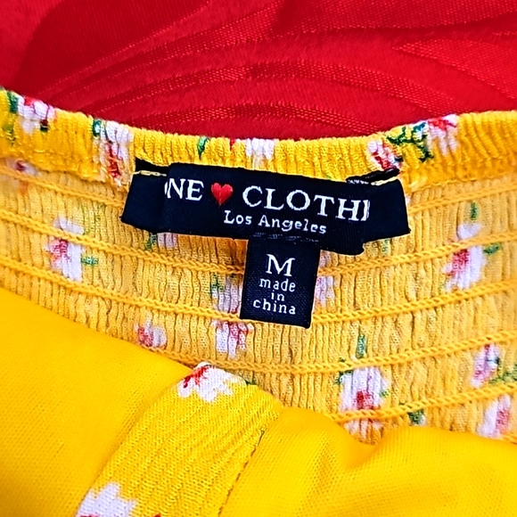 Yellow mini romper, medium or small fit - Picture 4 of 7